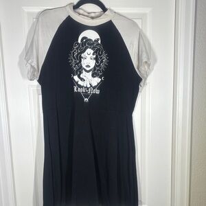 Killstar Medusa Black and White Graphic Women's Tshirt Dress